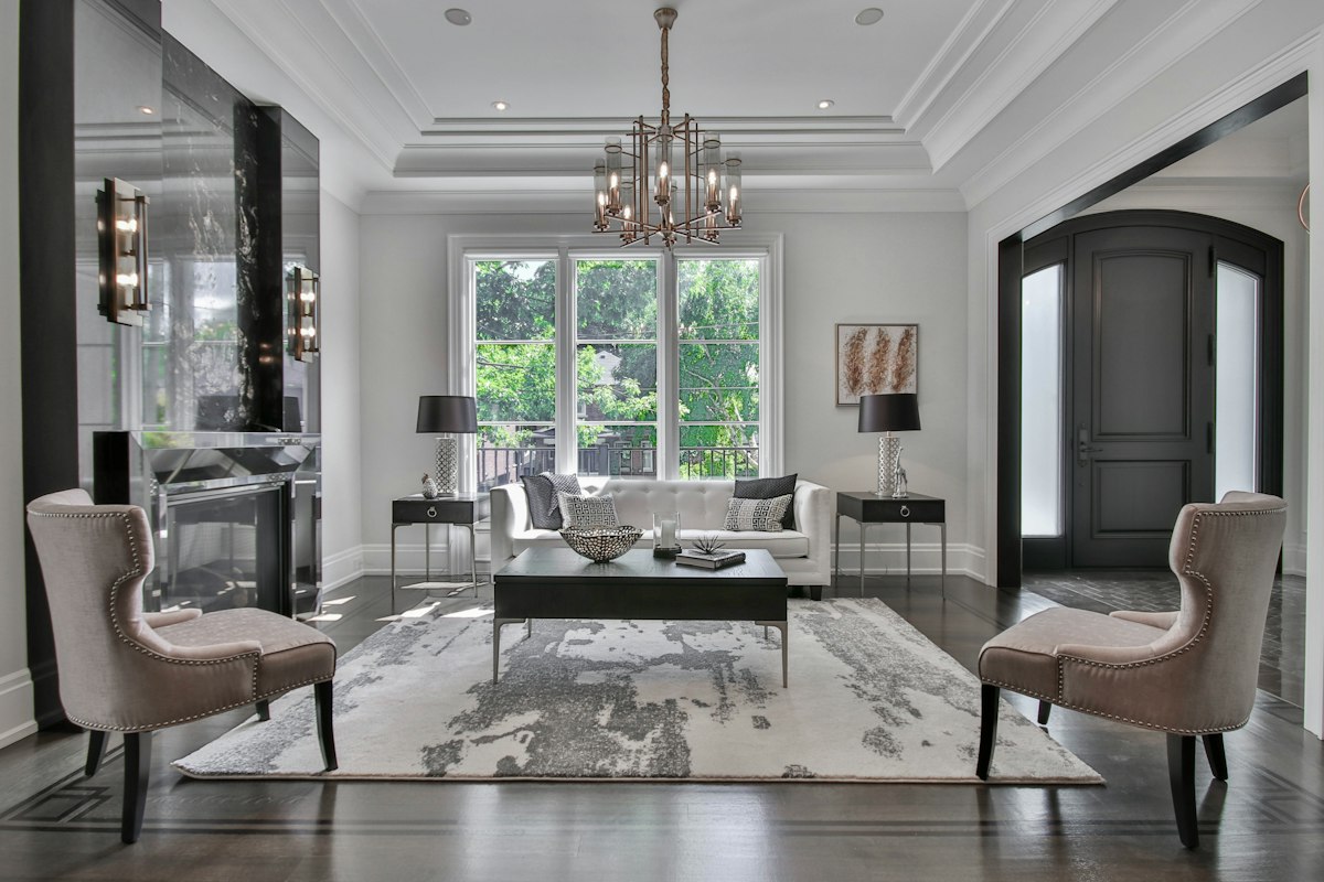 Modern Living Through Luxury Home Renovation